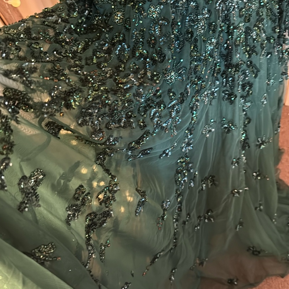 Mac Duggal Green Embellished Maxi Dress - Picture 14 of 16